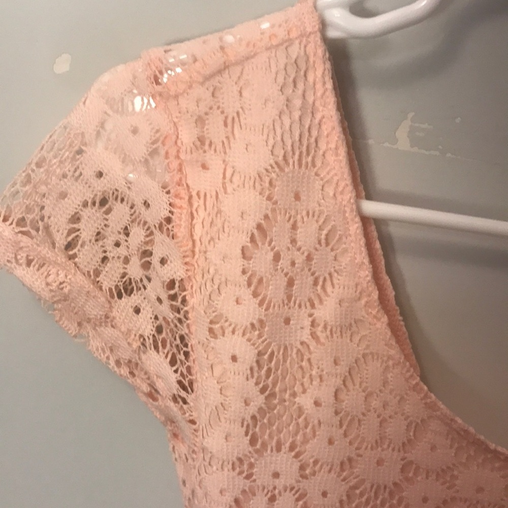 Wet seal pink lace dress - Picture 5 of 6